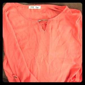 Women’s Medium sized dress shirt